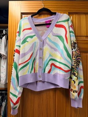 QUEEN OF SPARKLES Lavender Trim Multi-Color V-Neck Button Cardigan